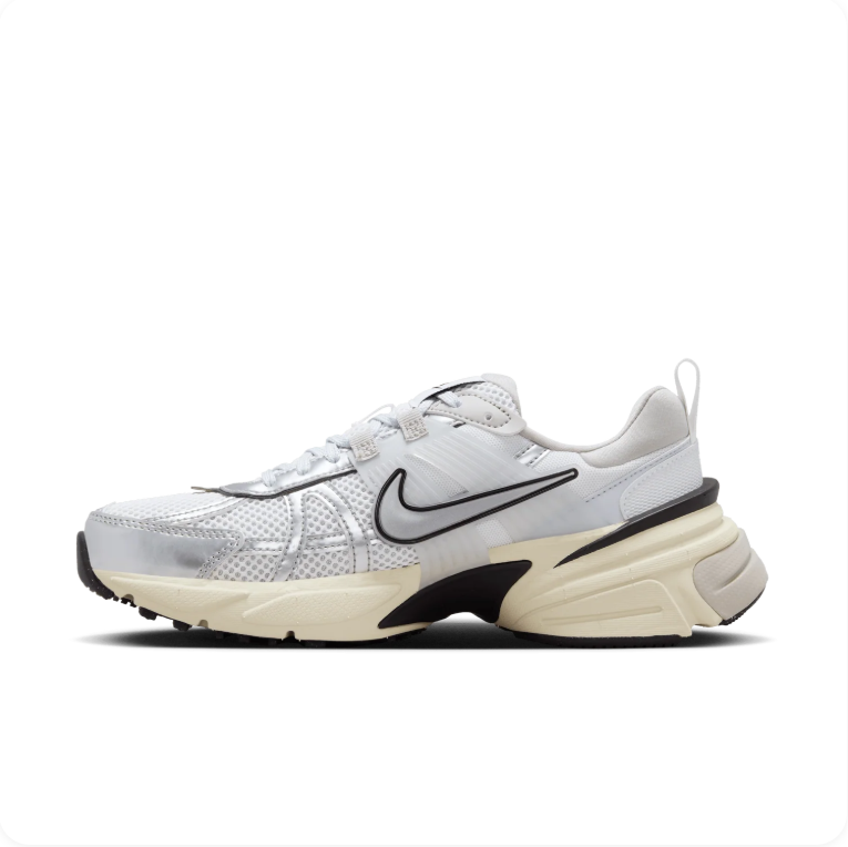 Nike V2K Run White/Metallic Silver