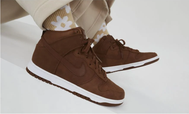 Nike Dunk High Pecan