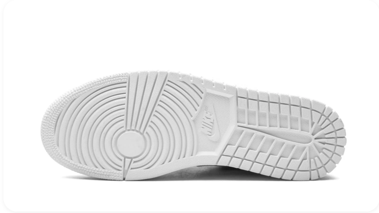 Air Jordan 1 Low White/Black/Light Smoke Grey
